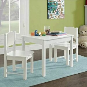 Kids tables and chairs