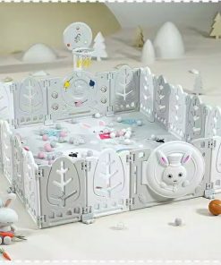 Foldable playpen with playmat
