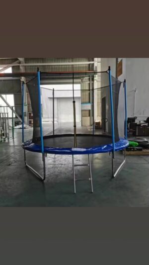 8 feet trampoline for Kids - Image 2