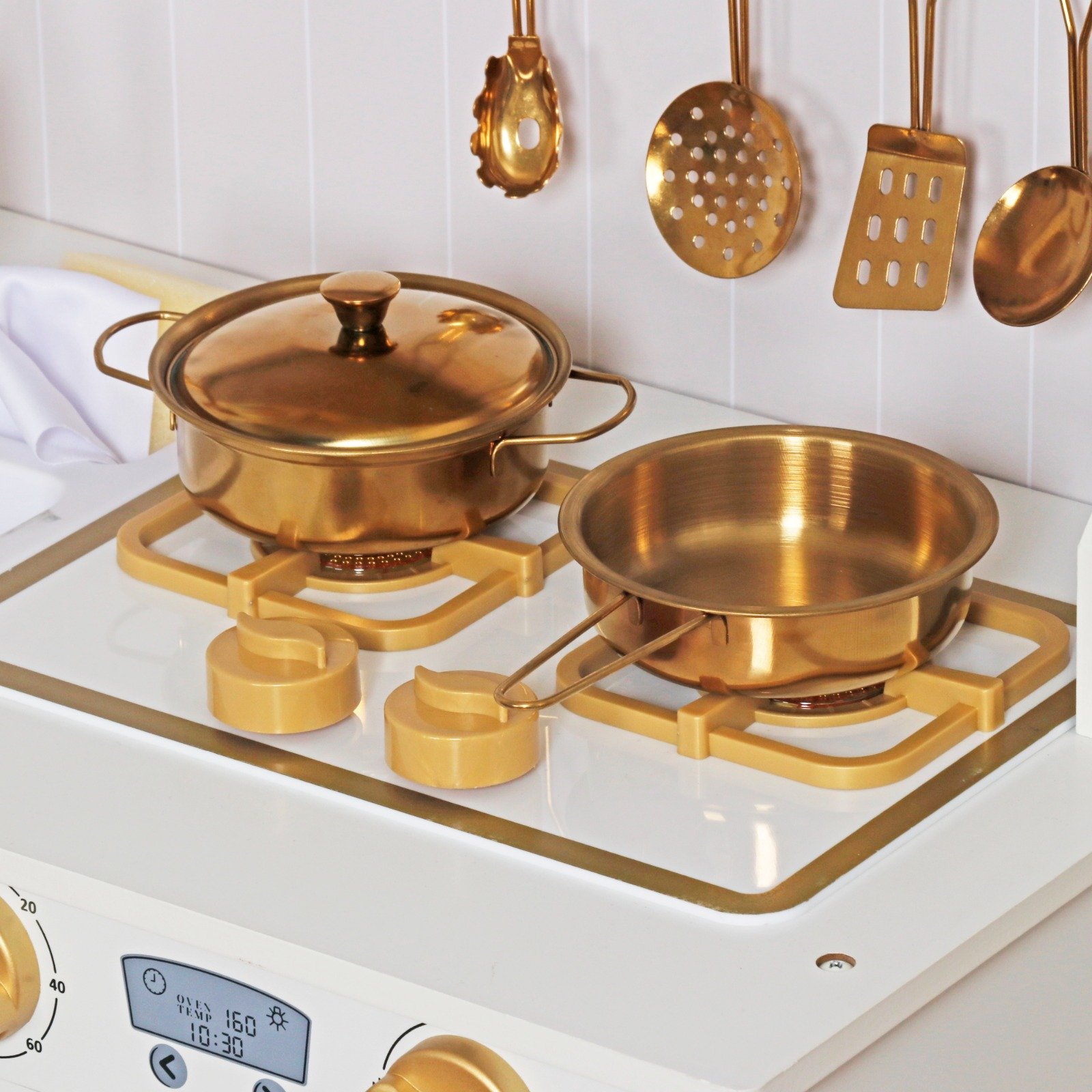 Wooden Kitchen pretend play - Image 3