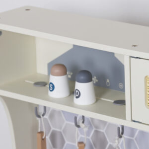 Wooden kitchen with electronic stoves - Image 6